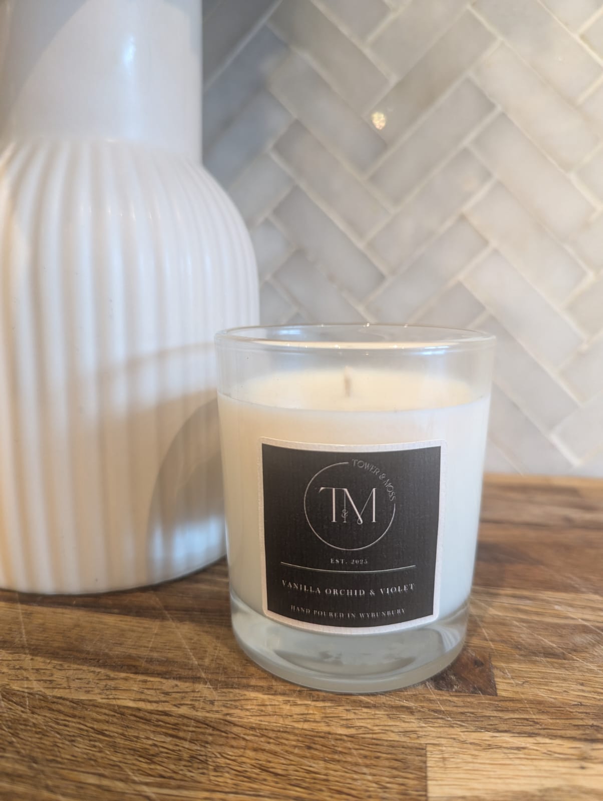Vanilla Orchid & Violet Candle 300ml