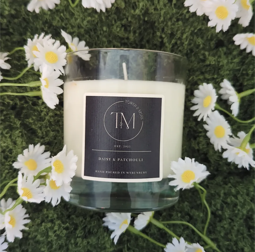 Daisy & Patchouli Candle 300ml
